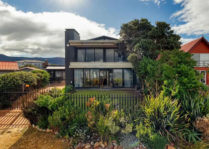 Imoyo Ocean Villa Hermanus