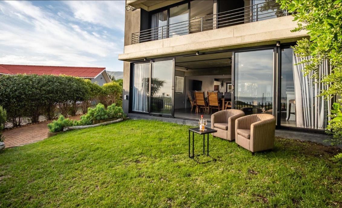 Imoyo Ocean * Hermanus